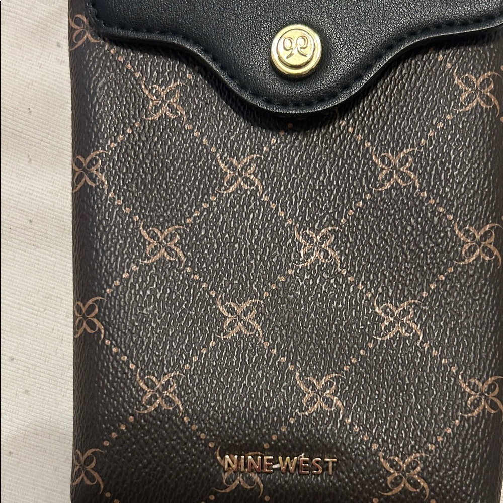 Nine West Black and Brown Mini Crossbody, new, no tags
